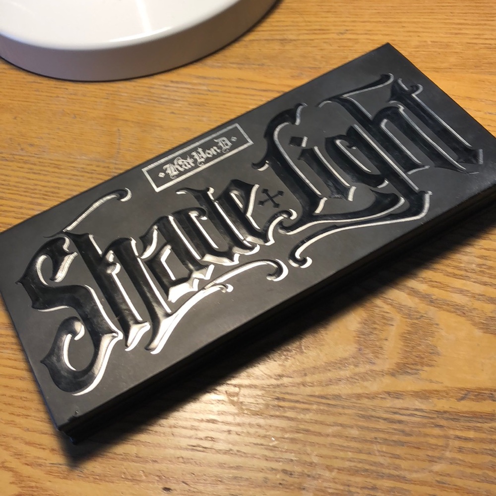 Kat Von D Shade and Light Contour Palette